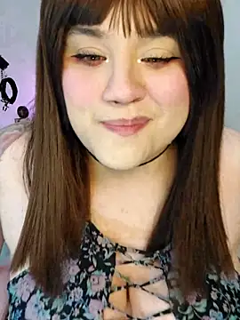 ItsNaiixa online show from December 13, 10:59 pm