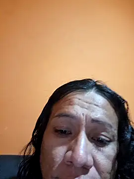 miicheele32 online show from September 16, 10:45 am