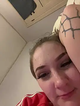 PamelaXX  online show from February 20, 4:00 am