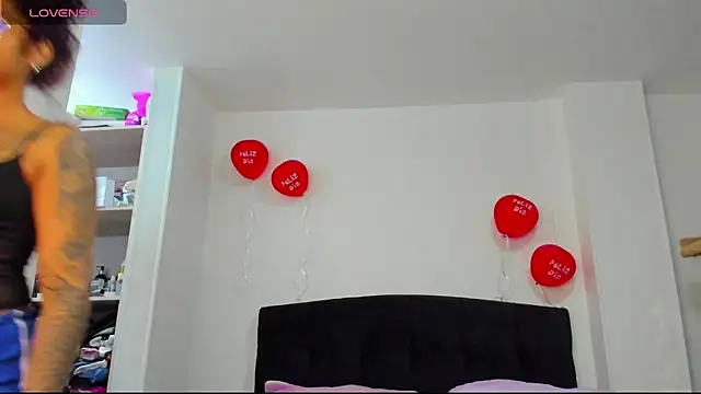 JuliaRose ks online show from February 22, 11:38 pm