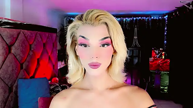 the-horus-girl online show from December 17, 1:44 am