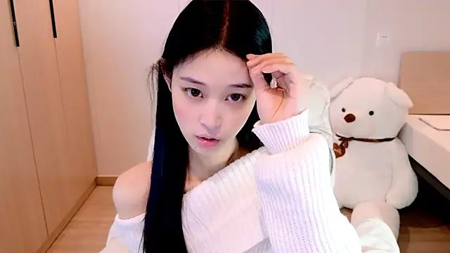 Xueb J online show from November 23, 4:19 pm