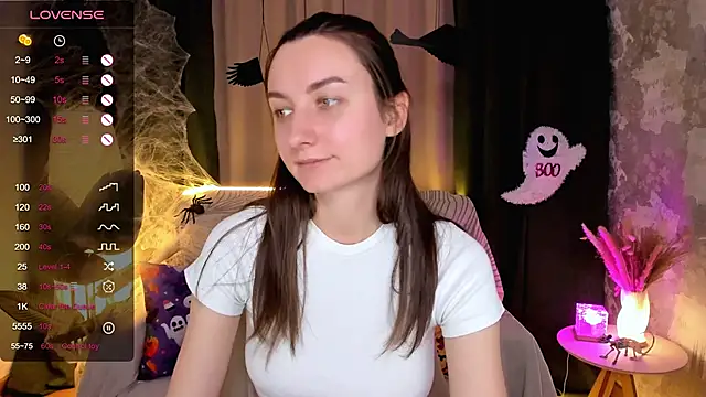 annacooleman online show from October 30, 6:16 am