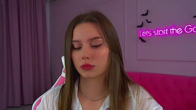 DianaVert online show from November 8, 6:51 am