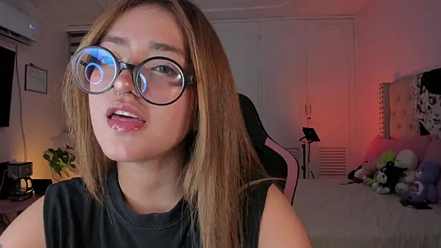 SweetJennaa online show from October 1, 2:16 am