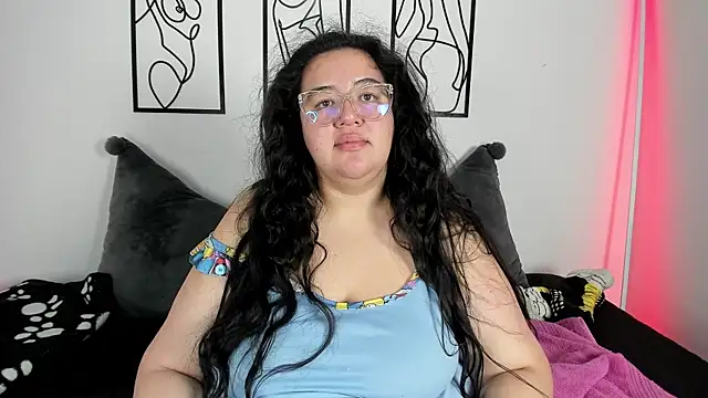 RubyPirsso18 online show from September 15, 6:59 pm