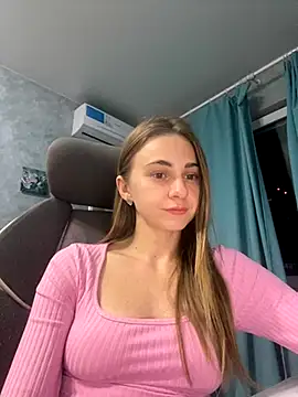 GraceTorrez online show from November 12, 6:50 pm