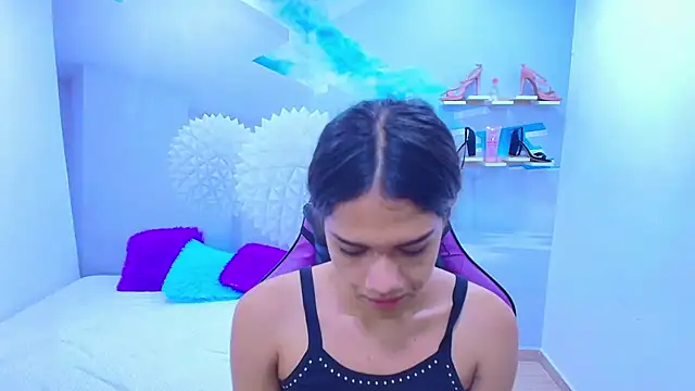 DEMI LEED online show from December 1, 1:47 pm