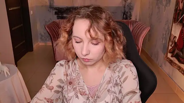 JasmineMilko online show from October 7, 5:12 am