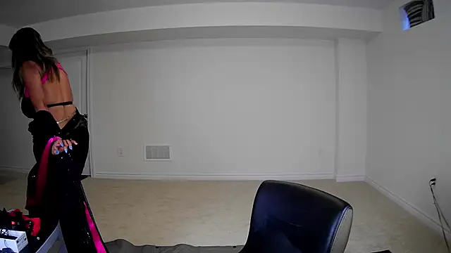 Ravishing Roma online show from October 10, 6:57 pm