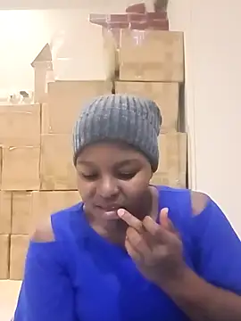 pretty shany online show from December 20, 4:44 pm