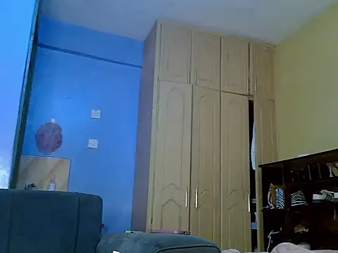 Little miss charming online show from October 28, 10:43 am