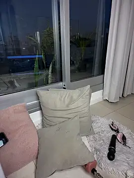 IvonneJoy online show from February 25, 10:52 pm