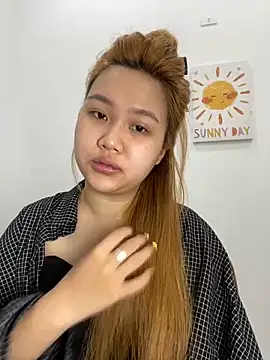 Odette68 online show from February 24, 12:21 am