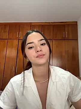 Veronica isaza   online show from September 21, 1:32 pm