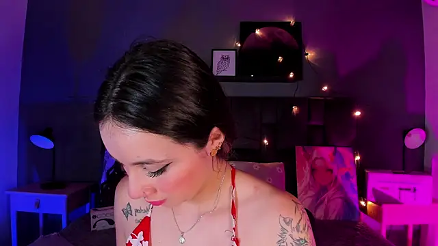 AmbarHills 1 online show from November 13, 11:42 am