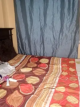 Pinky shyee online show from November 27, 3:04 pm