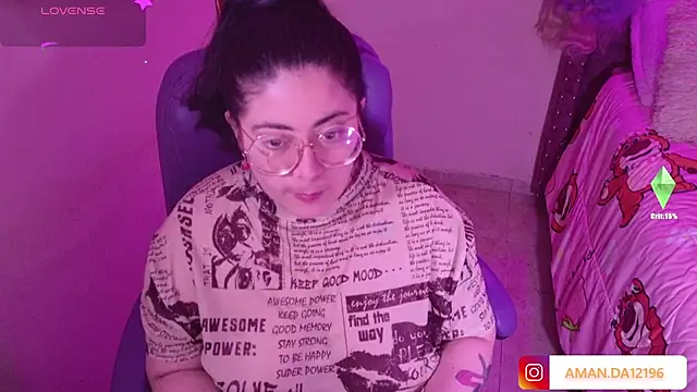 Snapshot of Azamy-12 chatting on October 23, 6:52 am Azamy-12 online show from October 23, 6:52 am