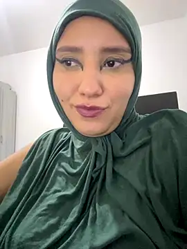 hannahayat online show from October 8, 11:09 pm