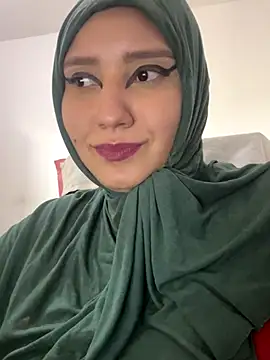 hannahayat online show from September 25, 2:49 pm