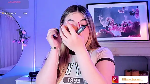 tiffany becker online show from December 17, 12:31 pm