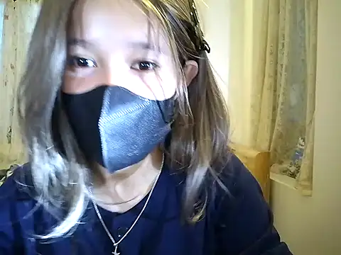 shi qi1i online show from December 4, 9:55 am