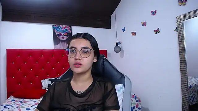 kathe-mills235 online show from January 16, 11:50 am