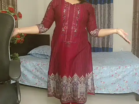 RaishaSEXY online show from November 24, 12:29 pm