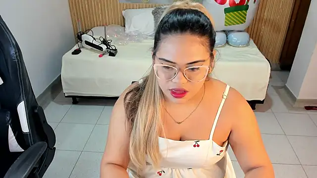 samy 19  online show from January 16, 11:06 am