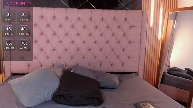 ShanellBlack online show from November 25, 4:47 am