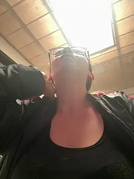 miss hanna07 online show from March 2, 3:19 pm