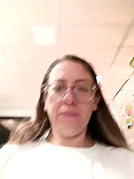 miss hanna07 online show from February 7, 2:43 pm