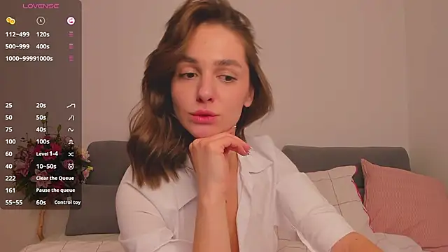 JudyAngil online show from December 1, 2:53 pm