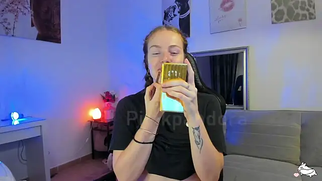 Piinkpandora online show from September 13, 8:39 pm