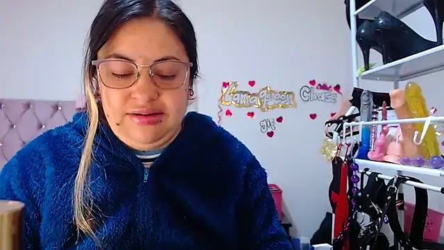 lanaqueen699 online show from November 4, 12:21 pm