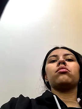 Larabrooks online show from December 14, 12:00 pm