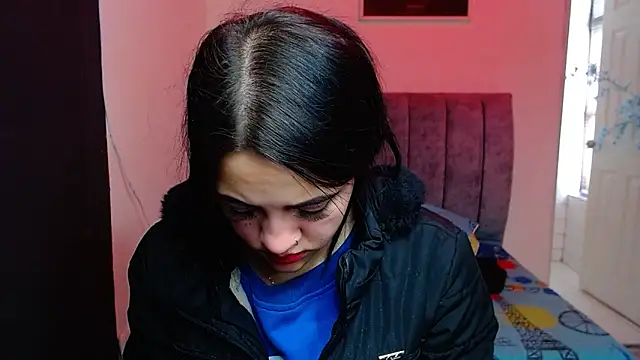 Violettasquirt online show from October 14, 2:08 pm