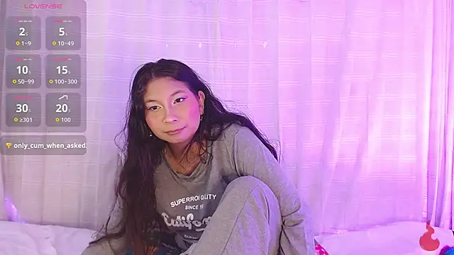 zoewilliams2 online show from November 8, 5:56 am