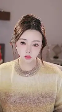 Qiaoqiao  online show from December 19, 4:32 pm