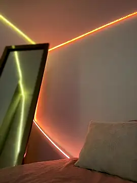 AmmyCollinsW online show from October 8, 9:08 pm