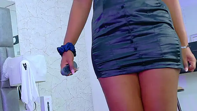 AlisonJaimes online show from October 17, 2:20 pm