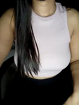 Ms Neera online show from January 31, 9:24 pm