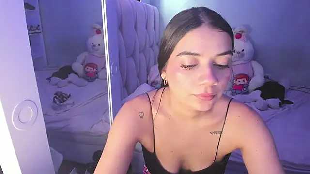 KittyKlum online show from November 11, 4:48 pm