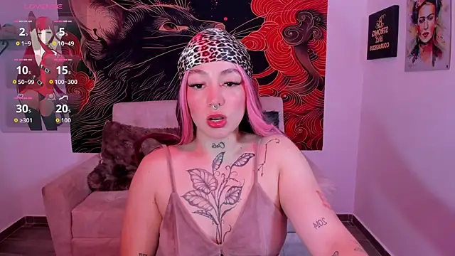 annika taylor online show from December 19, 12:04 am