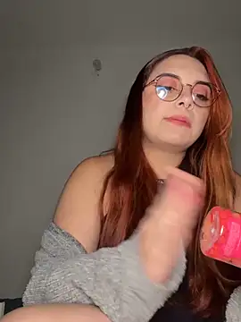 NatyOlson online show from November 5, 4:18 am