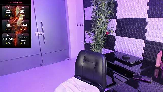 NatazhaQueen online show from February 26, 4:55 am