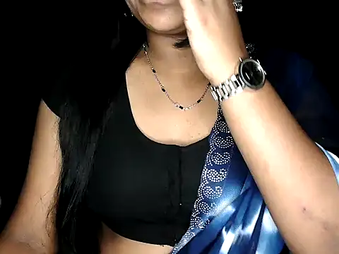 Snapshot of shila20 chatting on October 22, 8:47 pm shila20 online show from October 22, 8:47 pm