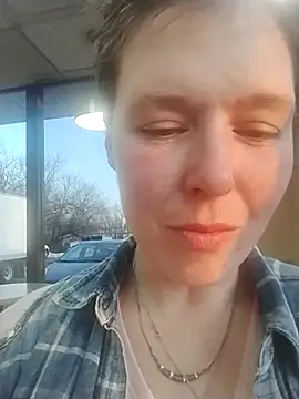 CUMFOREVERY1nTitTiES2 online show from February 13, 10:11 pm