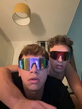 calleaaaa online show from November 18, 10:22 pm