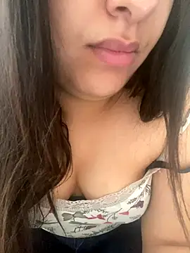 yassminsexy22 online show from November 23, 12:07 pm